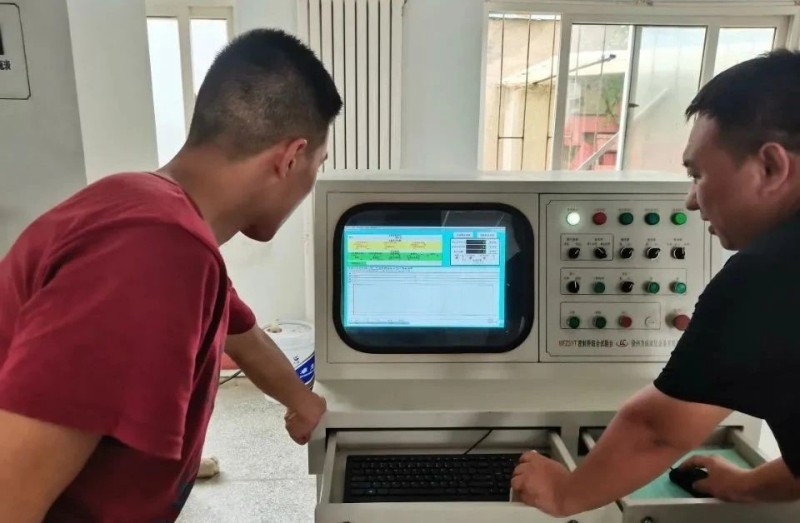 Qingdao Ruichen Seal zakończył test pieczęci olejowej CSH-X-05 PTFE